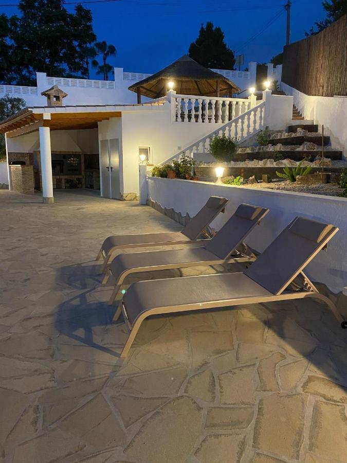 Villa Alhambra - Dale A Tu Familia Las Vacaciones Y El Descanso Que Se Merecen كاليبي المظهر الخارجي الصورة